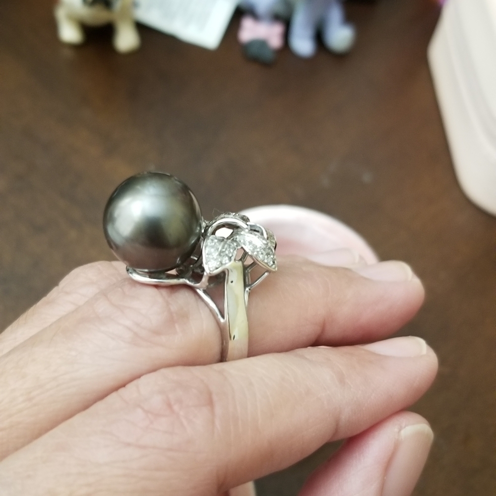 14KT Tahitian Black Pearl & Diamond Ring - Picture 5 of 8